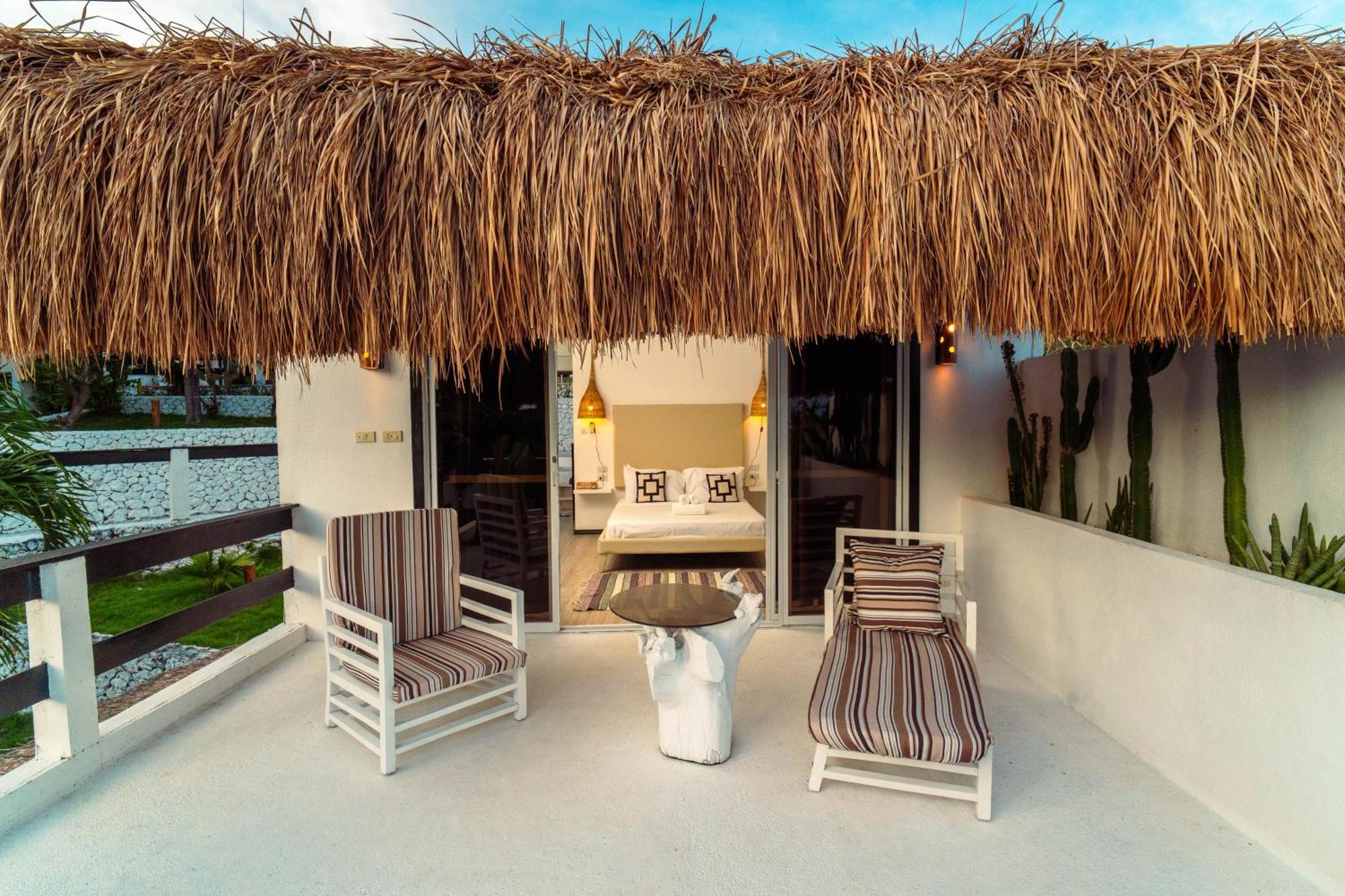 Blanco Beach Resort Malapascua Exterior photo